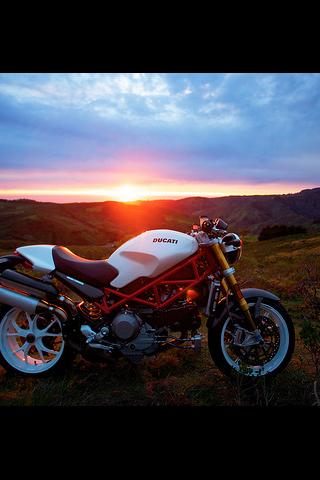 Great mecanics : Ducati Android Lifestyle